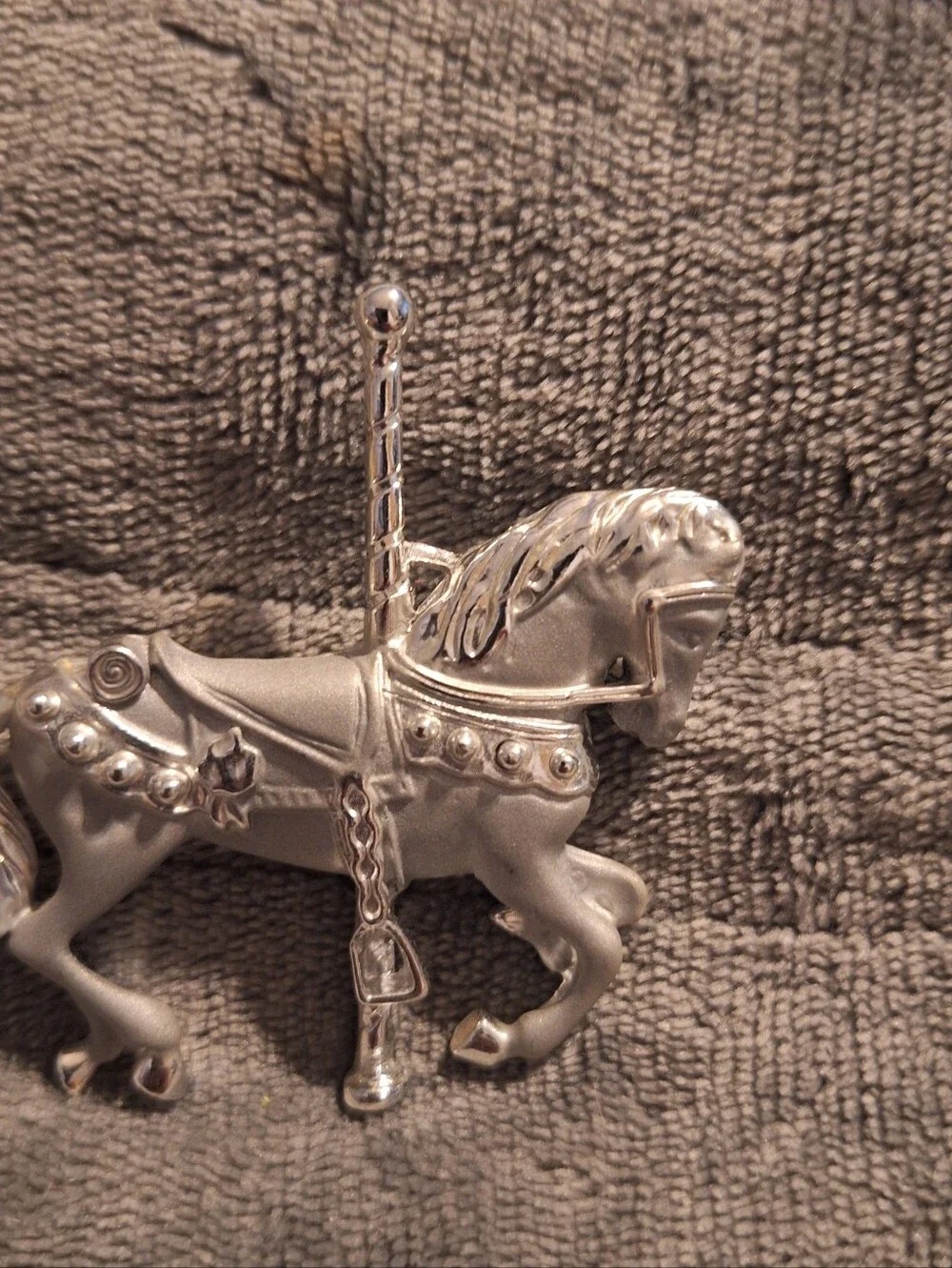 Vintage Carousel Horse Brooch~Matte Silver Tone~Ornate Saddle~Pony~Hobbyhorse